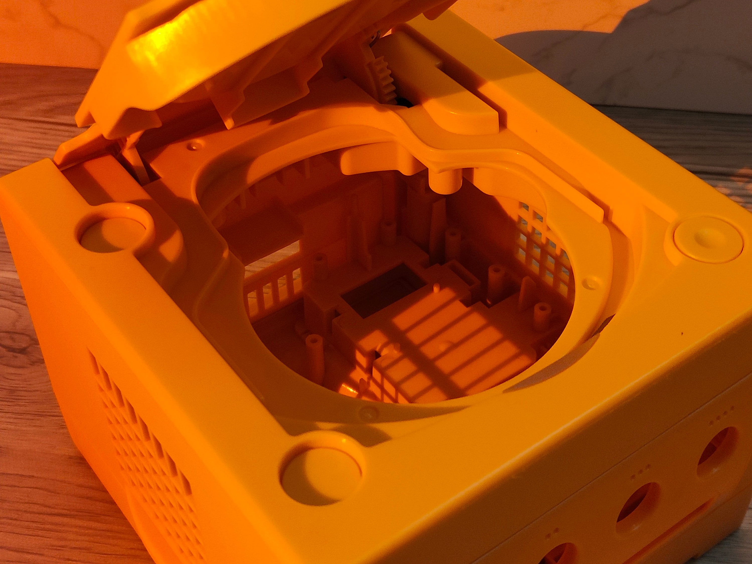 Orange Replacement Shell Case for GameCube - Enhance Your Console's Look! - Console Revive